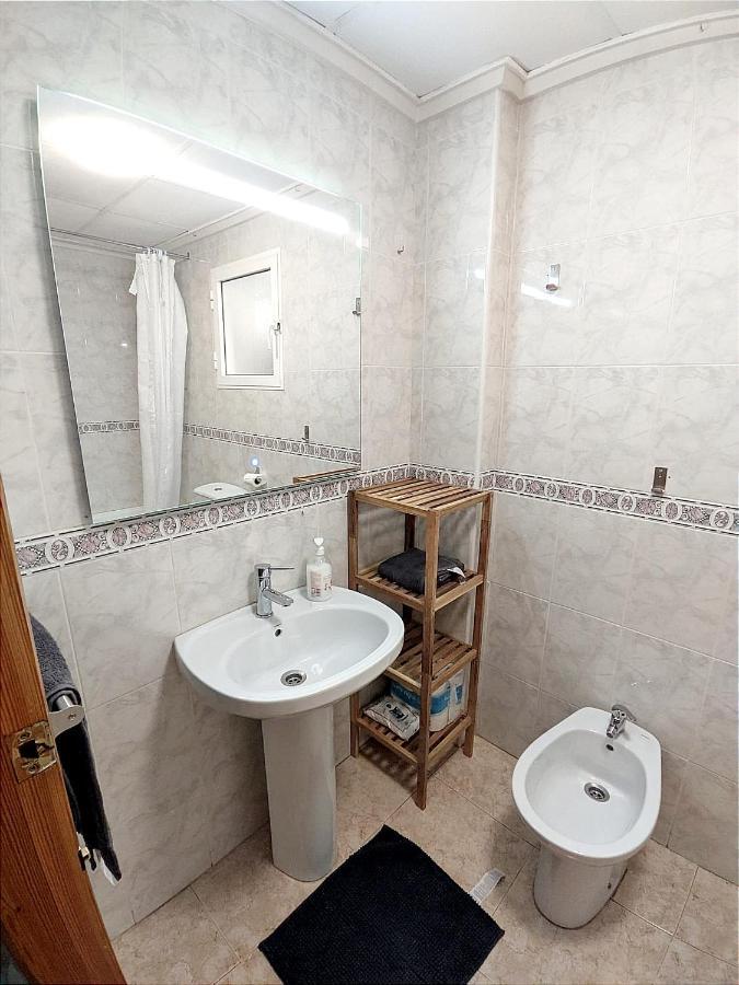 Modern Apartment 3Mins Walk To Playa Del Cura Beach Torrevieja Esterno foto