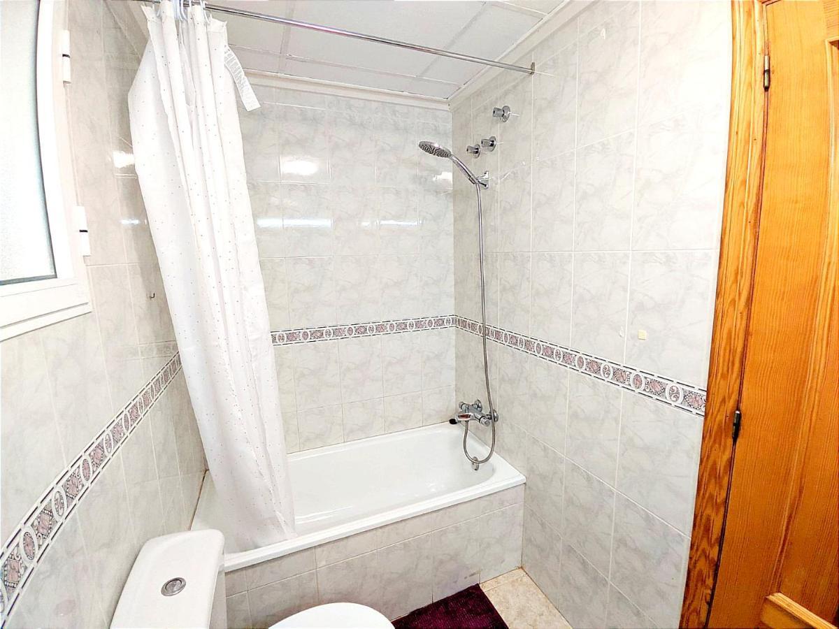 Modern Apartment 3Mins Walk To Playa Del Cura Beach Torrevieja Esterno foto