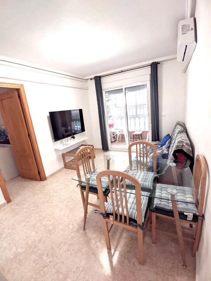 Modern Apartment 3Mins Walk To Playa Del Cura Beach Torrevieja Esterno foto